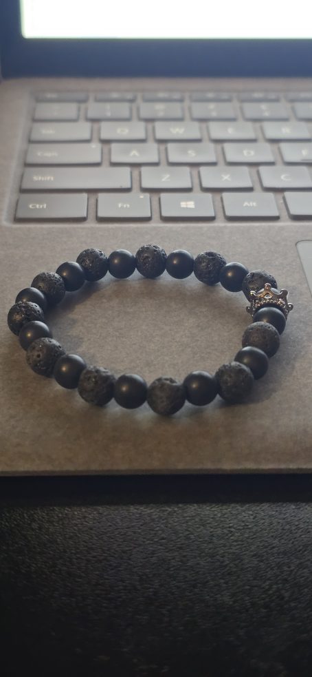 The Onyx Crown Bracelet - Image 5