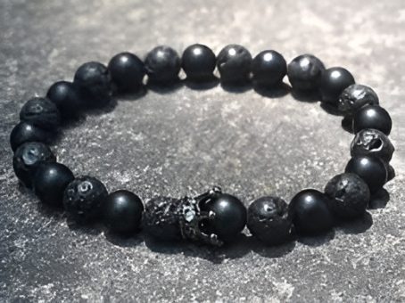 The Onyx Crown Bracelet - Image 3